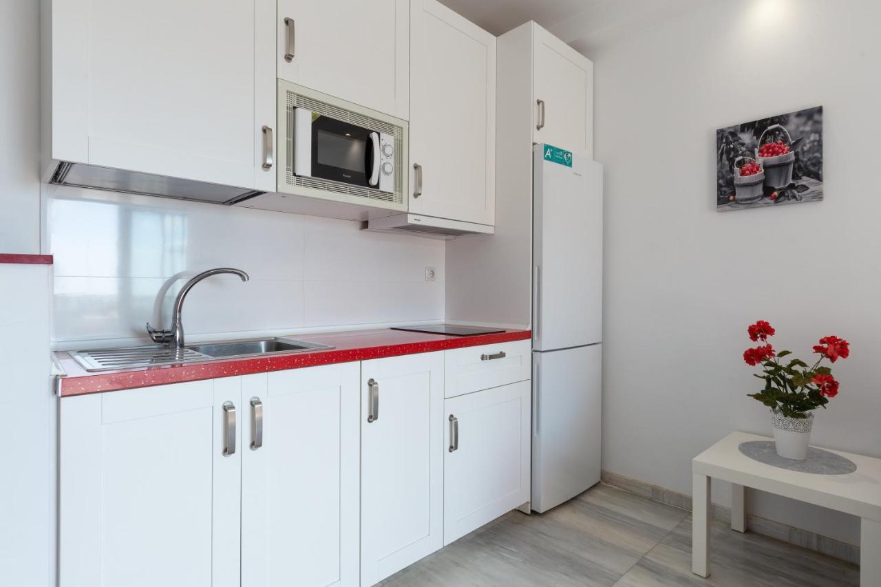 בנאלמדנה Lovely Seaview Apartment מראה חיצוני תמונה